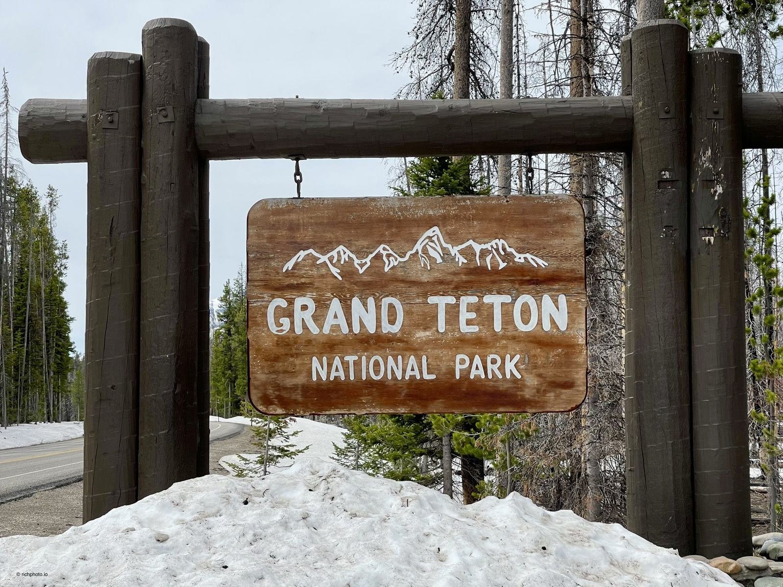 John D. Rockefeller, Jr. Memorial Parkway between Grand Teton and Yellowstone
