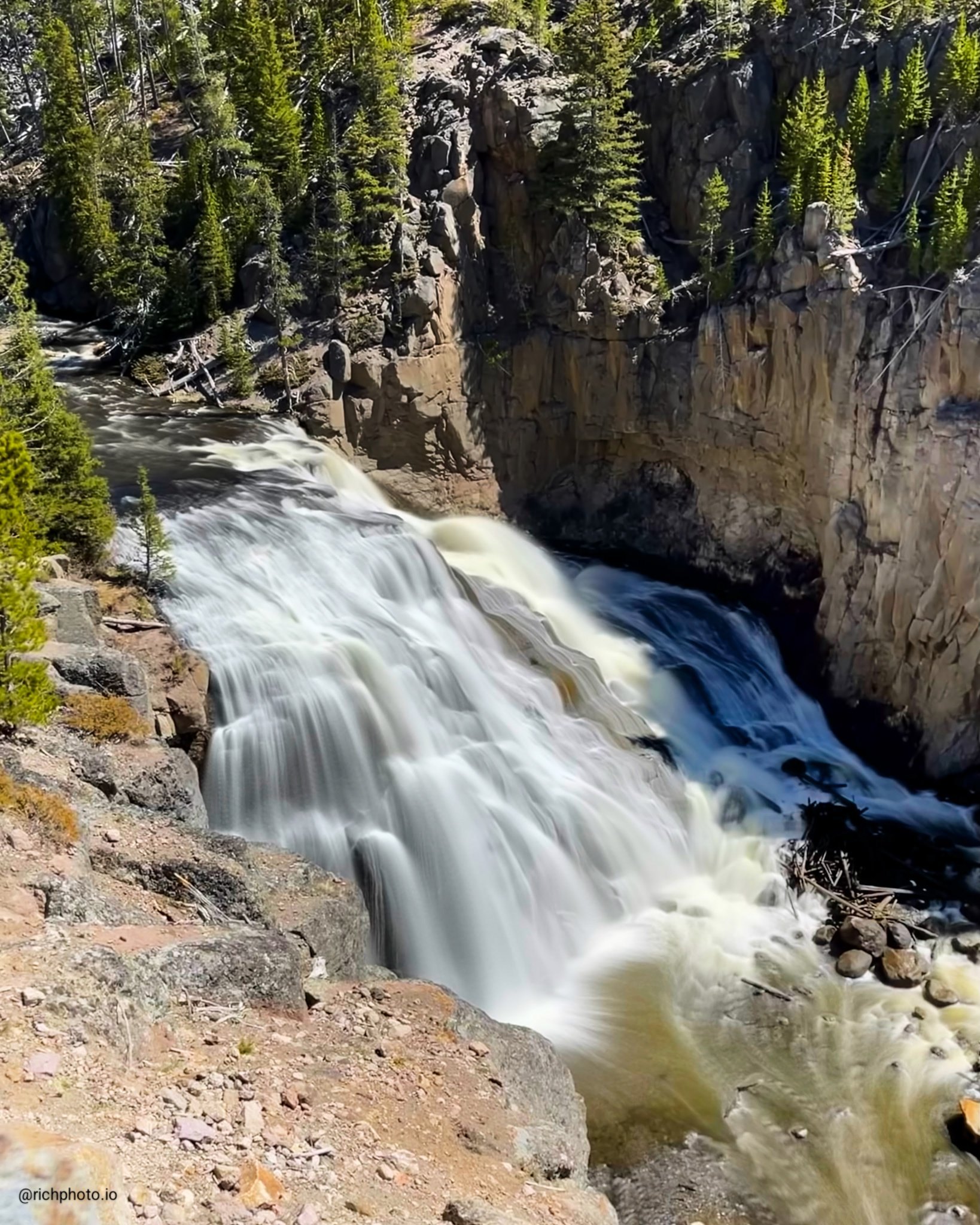 Gibbon Falls, Yellowstone National Park